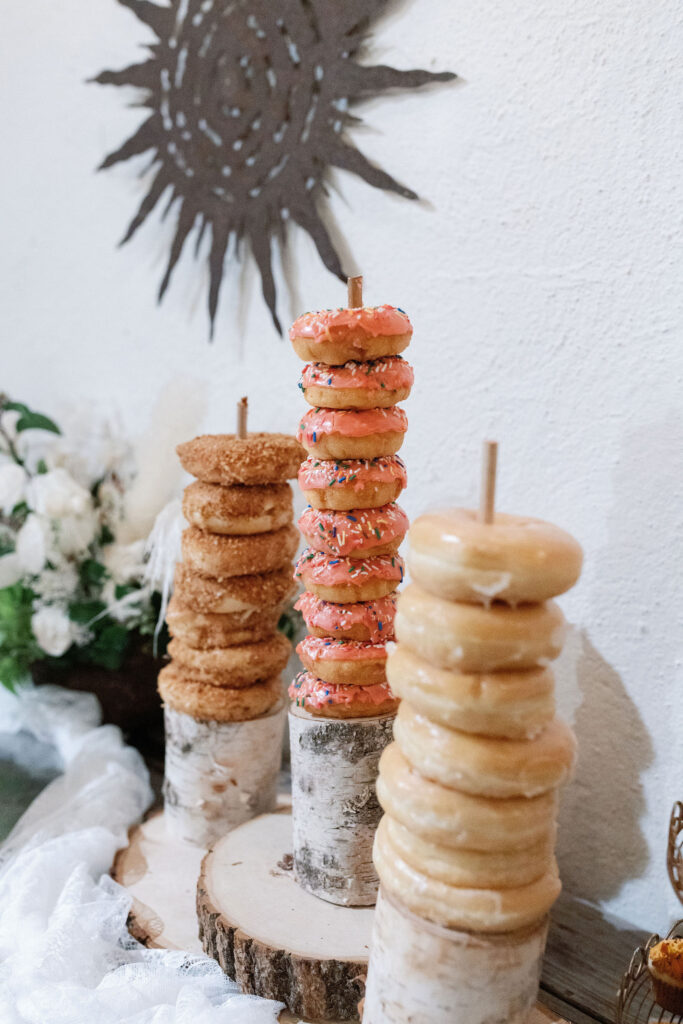 Bay Area wedding photographer captures donuts on stand 