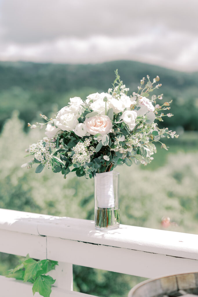 luxurious wedding bouquet for Napa wedding 